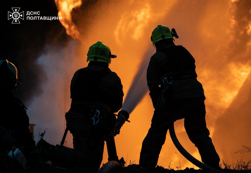 Massive attack on Kremenchuk: 40+ explosions, fires, and cluster bombs reported