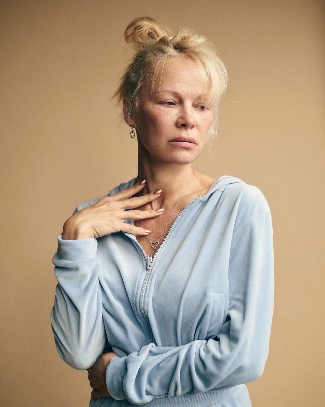 Природність - у тренді: 5 зірок, які відмовилися від макіяжу у реальному житті