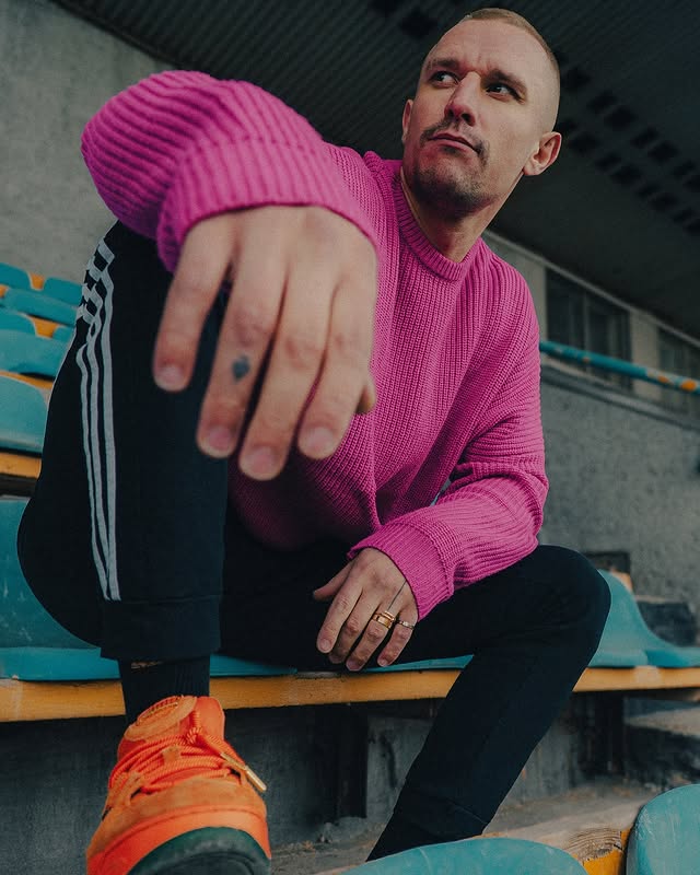 Зірка українських серіалів здивував зміною образу на тлі чуток про розрив з обраницею: &quot;Нова реальність&quot;