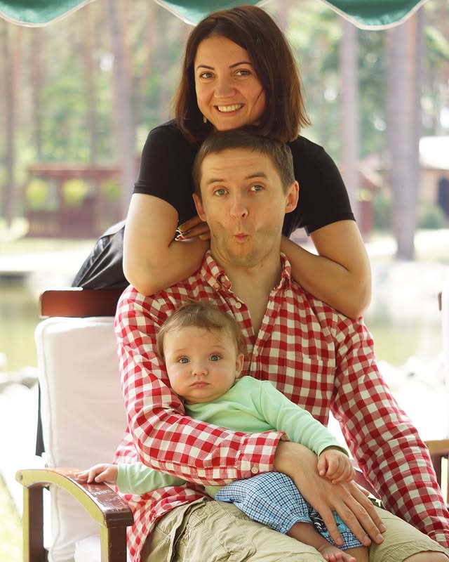 Цибульская показала редкие фото с мужем и сыном: как изменилась семья