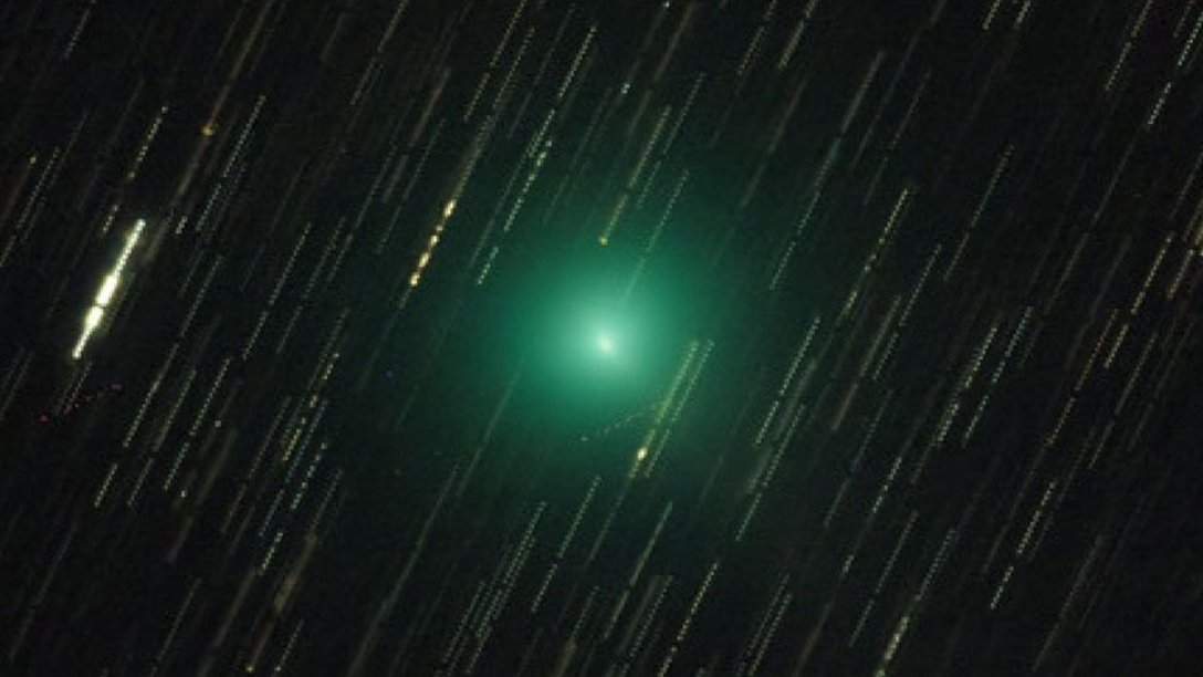 До Землі на шаленій швидкості наближається 30-кілометрова Диявольська комета