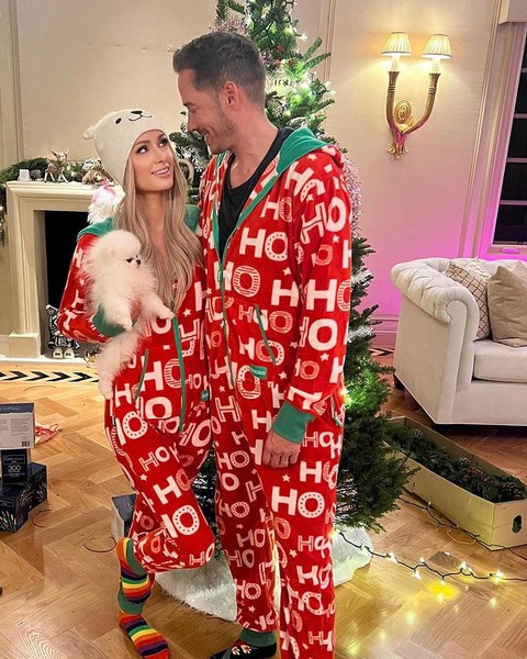 41-річна Періс Гілтон вперше стала мамою, але її розкритикували за фото