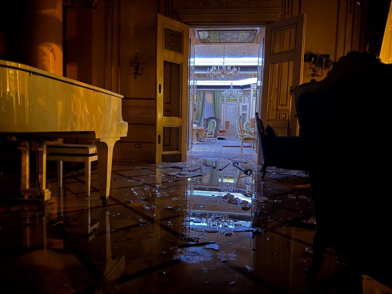 What the Bristol Hotel in Odesa looks like after missile attack: Photos emerged