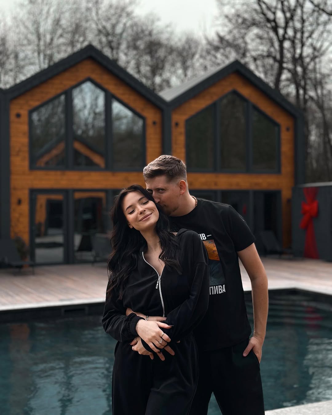 Вася Харізма вперше розповів про свою кохану Яну, яка &quot;має ідеальну фігуру&quot; (фото)