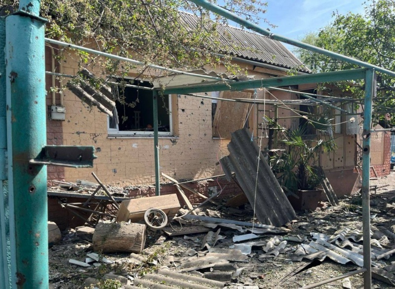 Woman injured by mine, two more residents hurt in Russian shelling in Dnipropetrovsk region