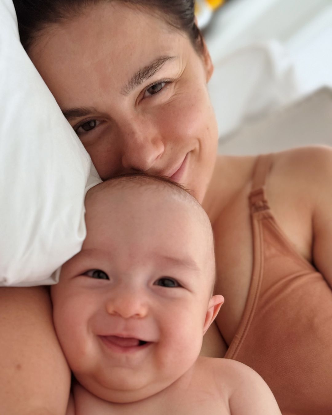 18 украинских звезд, которые стали родителями в 2024 году