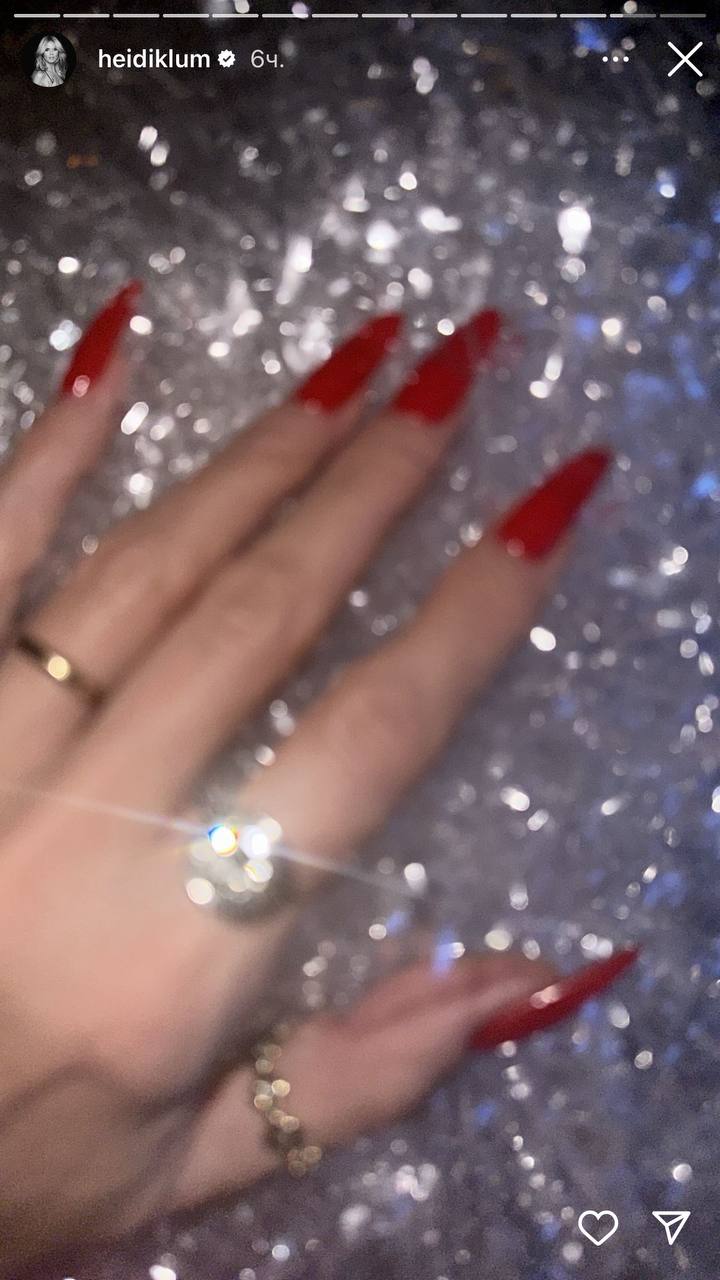 Гайди Клум на вечеринке в Лос-Анджелесе поразила платьем от украинского бренда (фото)