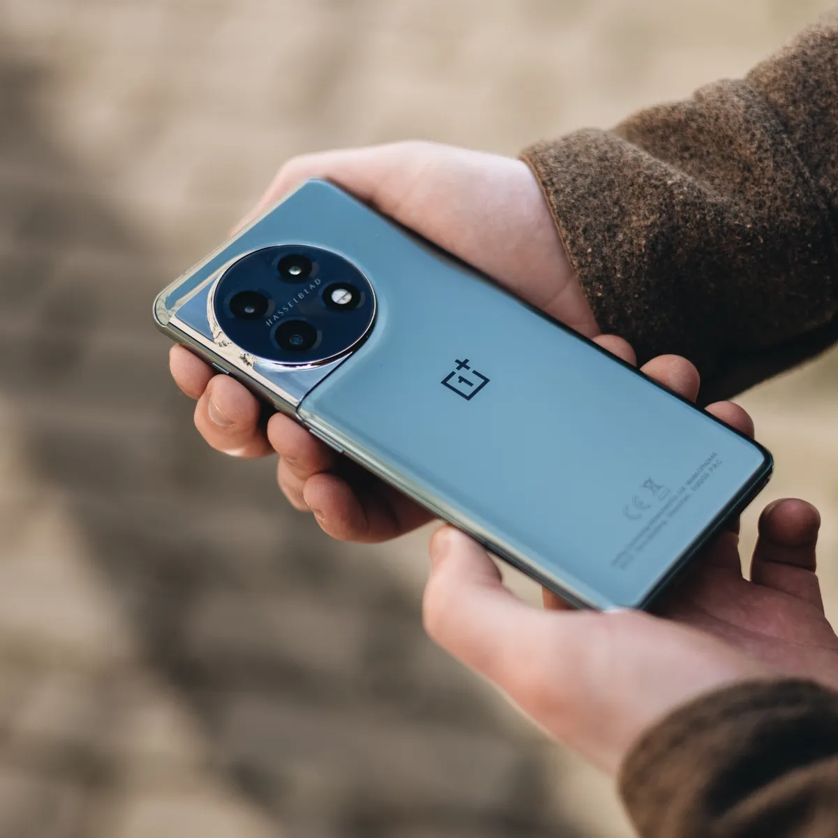 Топ-7 смартфонов, которые не потеряли актуальность в 2025 году