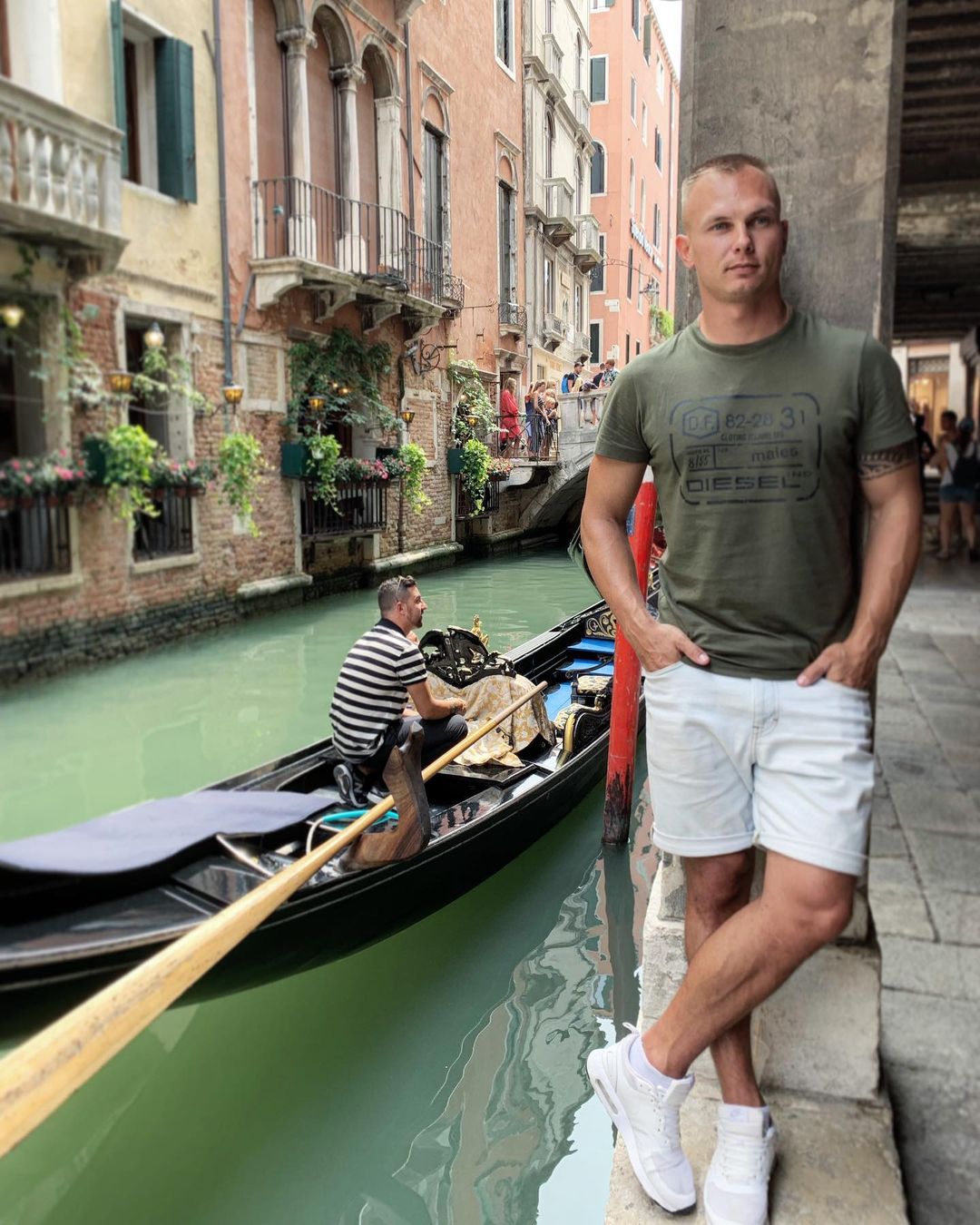 Олександр Абраменко - герой Олімпіади з романтичною натурою. Ось фото, які це доводять