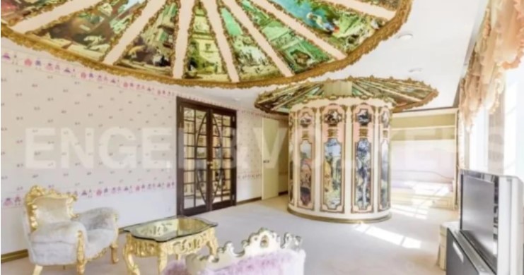 Слили фото 4-этажной квартиры &quot;любовницы&quot; Путина (фото)