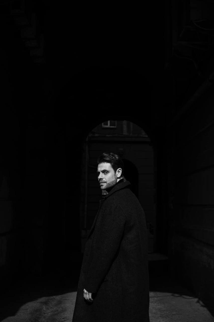 Звезда украинских сериалов впечатлил брутальными кадрами