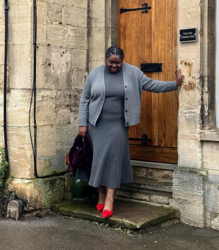 Что носить на работу осенью: 5 модных образов с трендовыми вещами, которые выделят вас из толпы