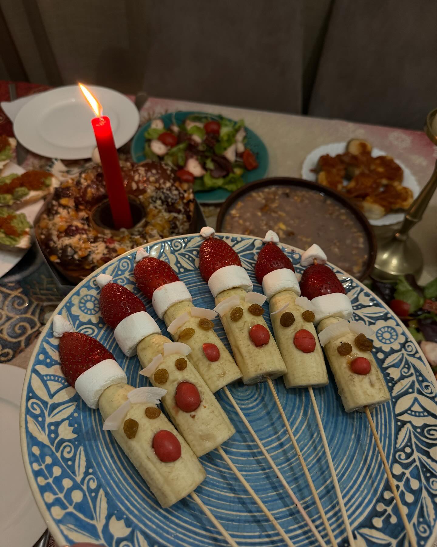 &quot;Миру на землі і в серці&quot;. Осадча, Ребрик та інші зірки зворушливо привітали українців із Різдвом