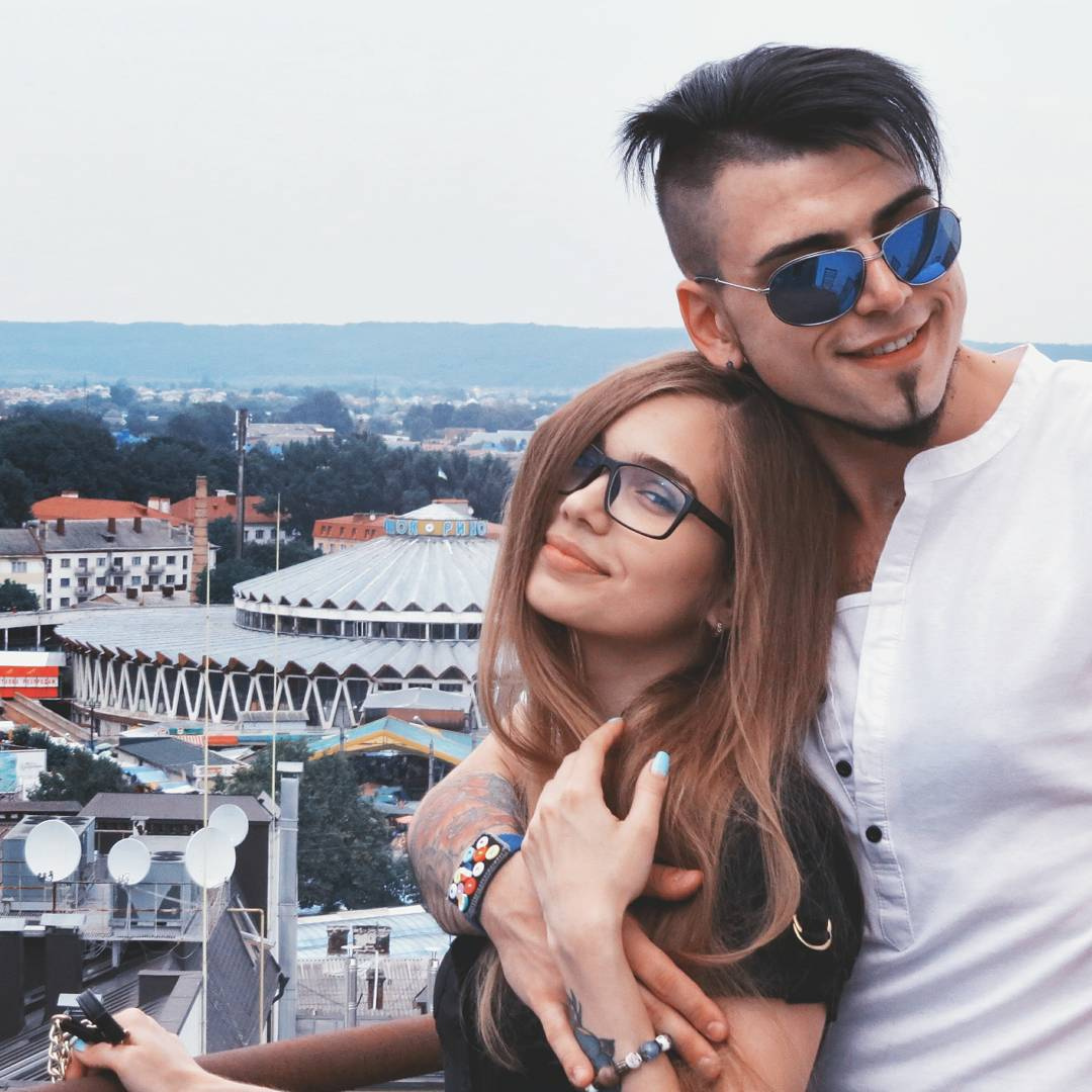 Такими ви їх не бачили: як виглядали Саша Бо та Ігор Пустовіт до того, як стали мегапопулярними (фото)