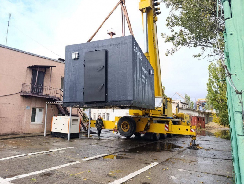 Ukraine strengthens port defenses as Russia steps up attacks