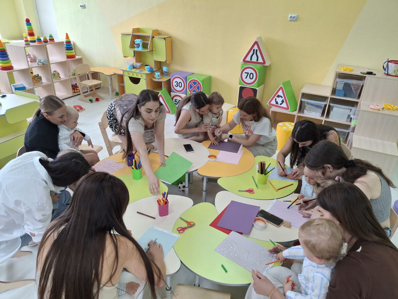 Даже Киев без очередей: почему в садиках меньше детей и чем это грозит – блиц с МОН