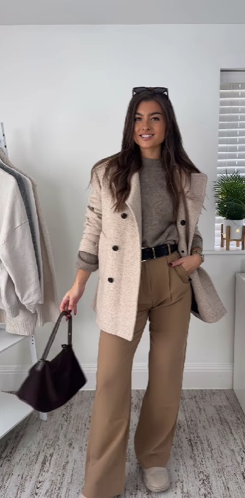 Як стилізувати класичні брюки: блогерка показала 3 варіанти на кожен день (відео)