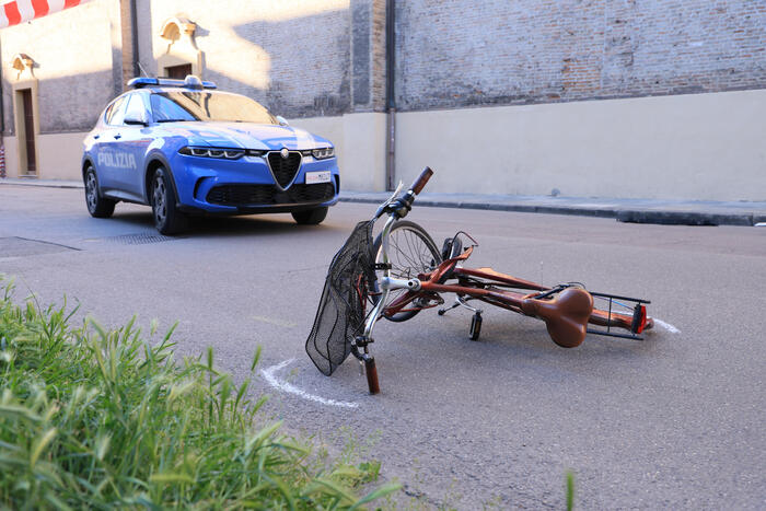 Driver crashes into crowd in Italy, then attacks bystanders with knife