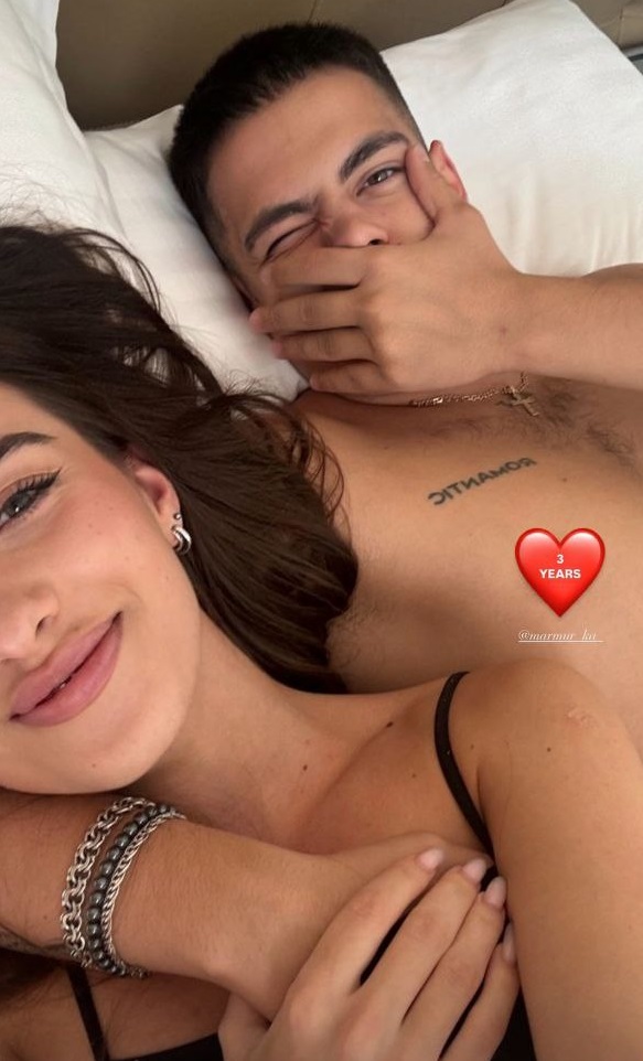 Зірка "Х-Фактора" Волканов засвітився з коханою, яку приховував три роки