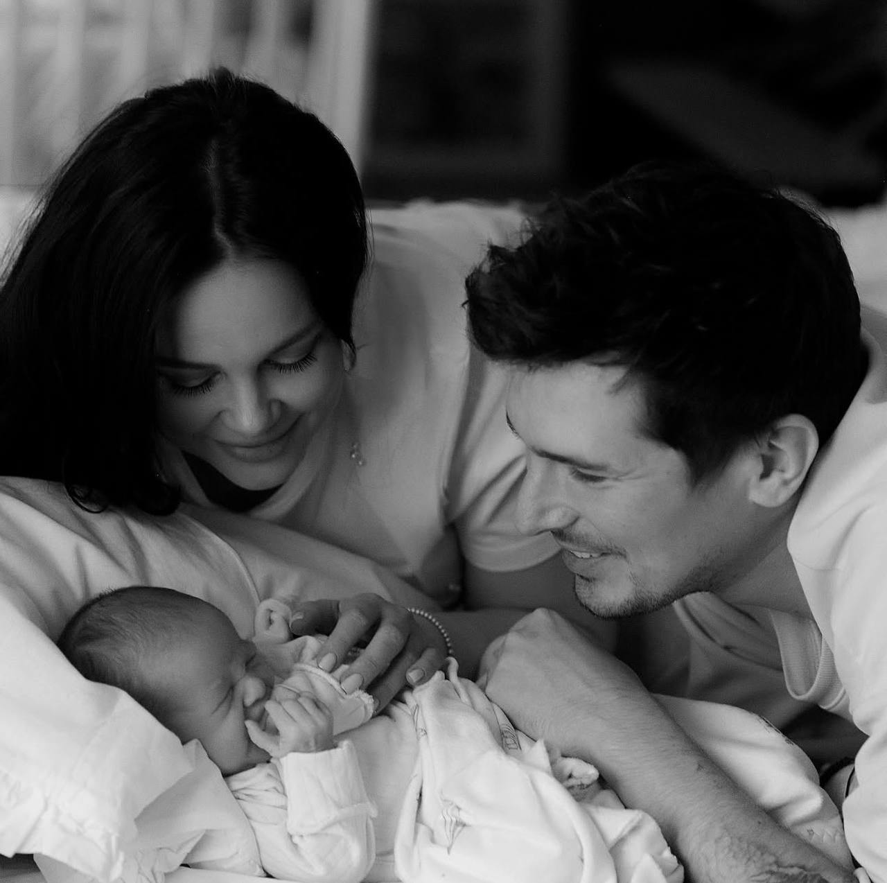 Позитив та Юлія Сахневич стали батьками: стать дитини та перше фото