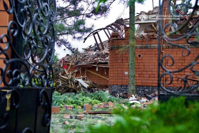 Dnipro experiences Russia's overnight attack with burning houses and damage