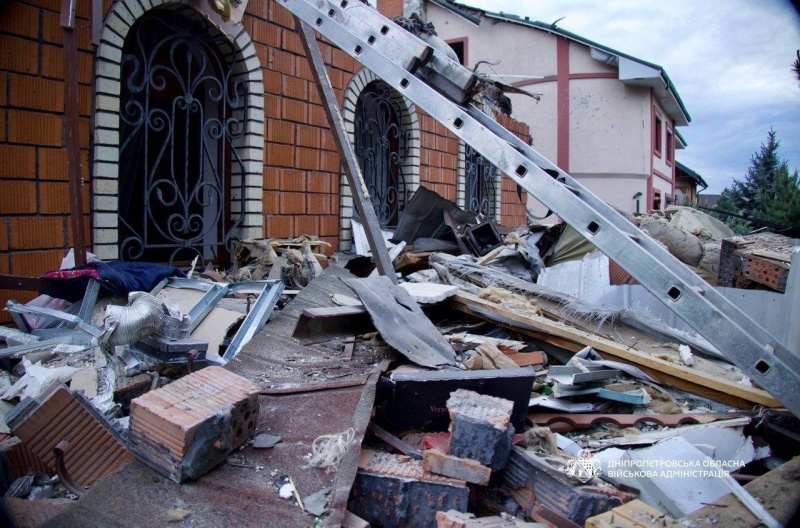 Dnipro experiences Russia's overnight attack with burning houses and damage