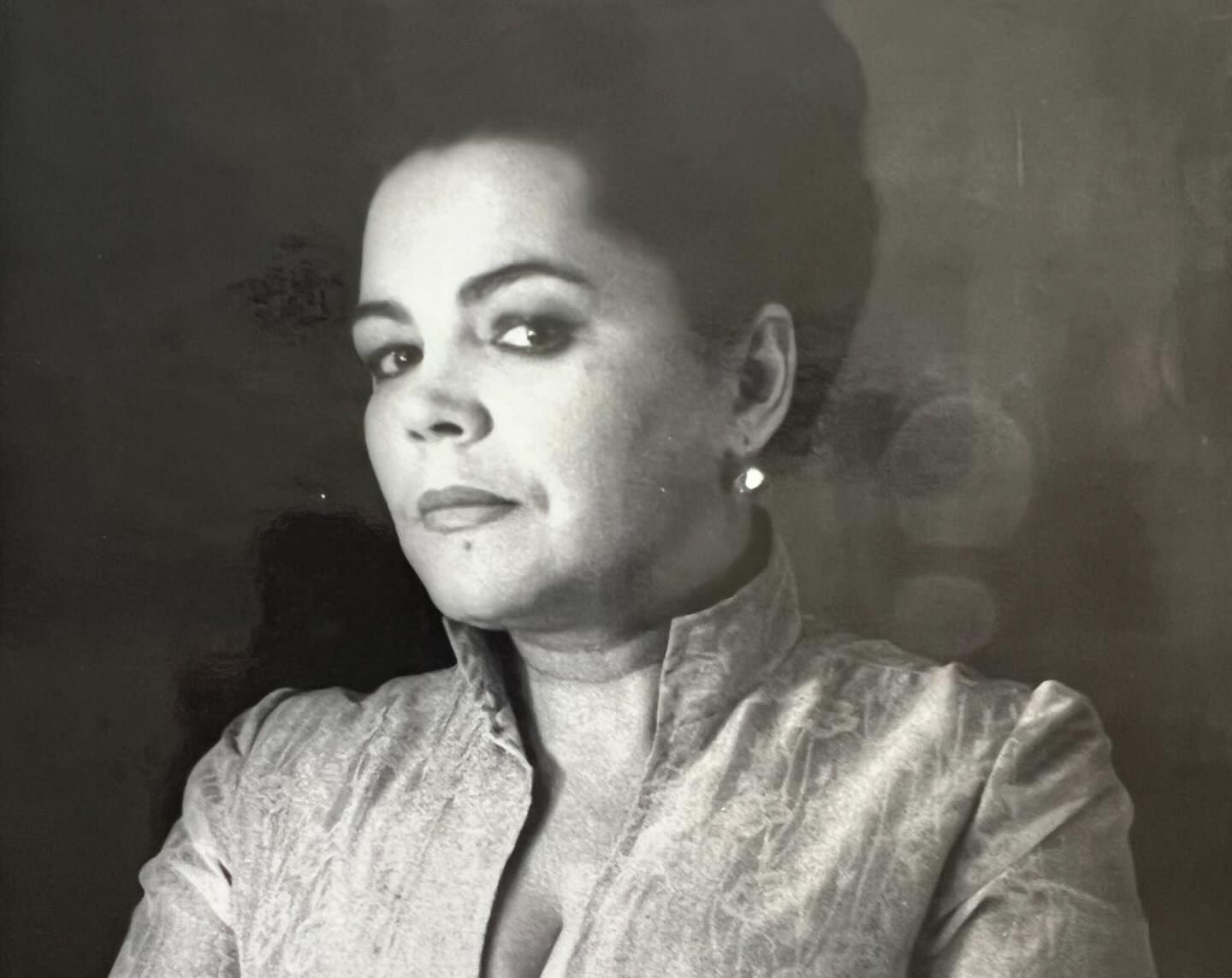 Ольга Сумская очаровала редкими фото покойной мамы в ее день рождения