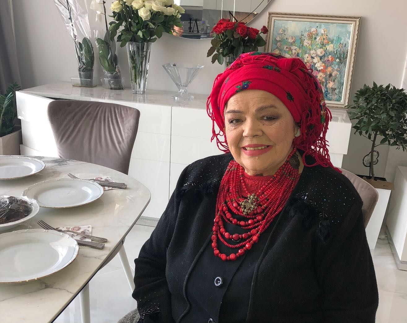 Ольга Сумская очаровала редкими фото покойной мамы в ее день рождения