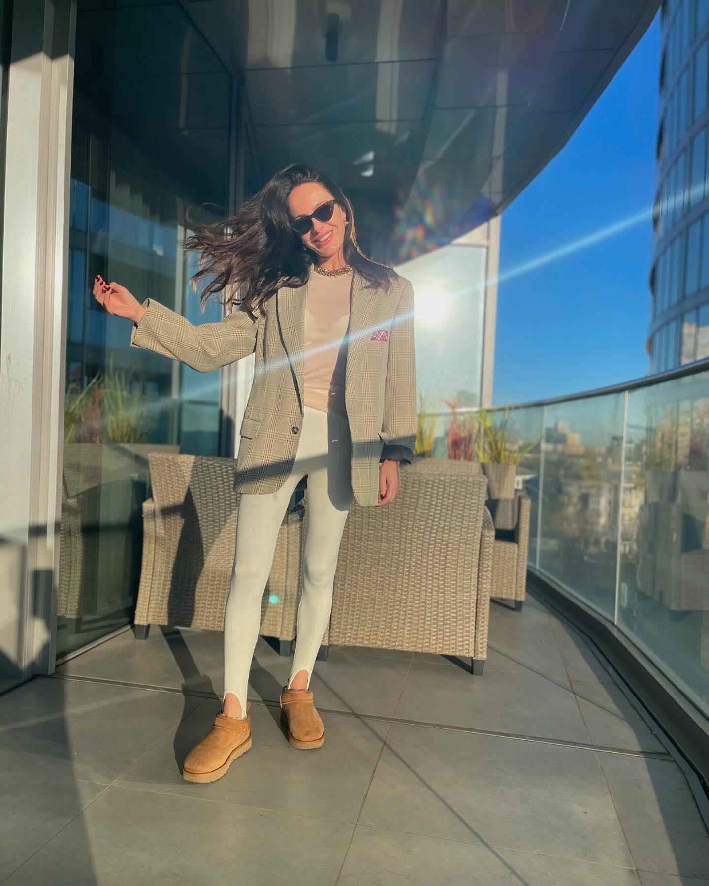 Как носить бежевый цвет и не выглядеть скучно: модные идеи от Инны Мирошниченко и бывшей Остапчука