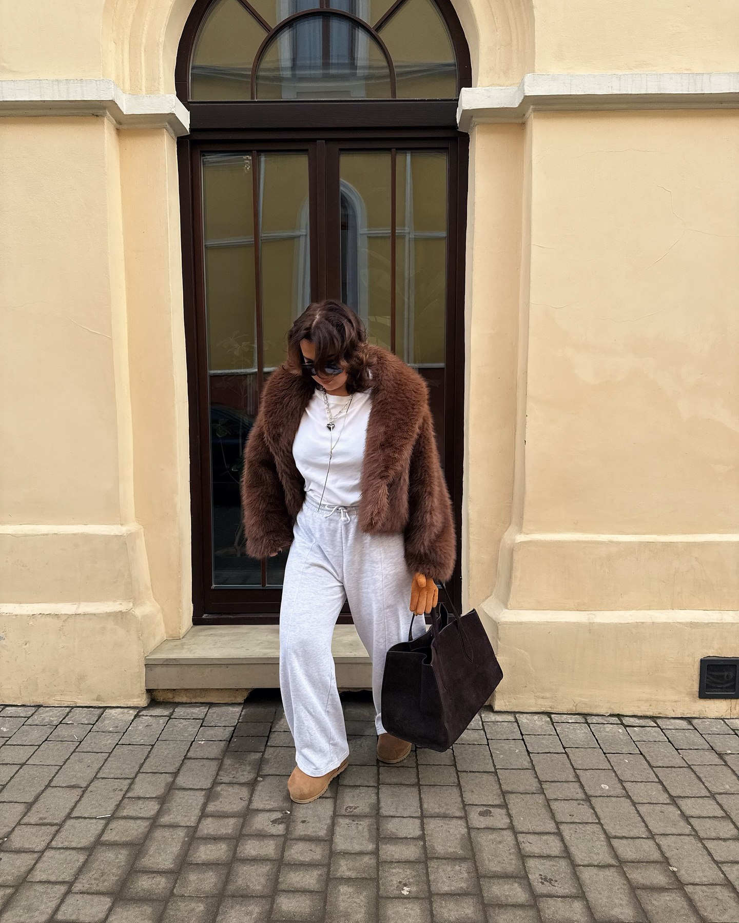 Шуби зі штучного хутра стали хітом: як їх носять Дорофєєва, Люда з Голлівуду і фіналістка &quot;Холостяка&quot;