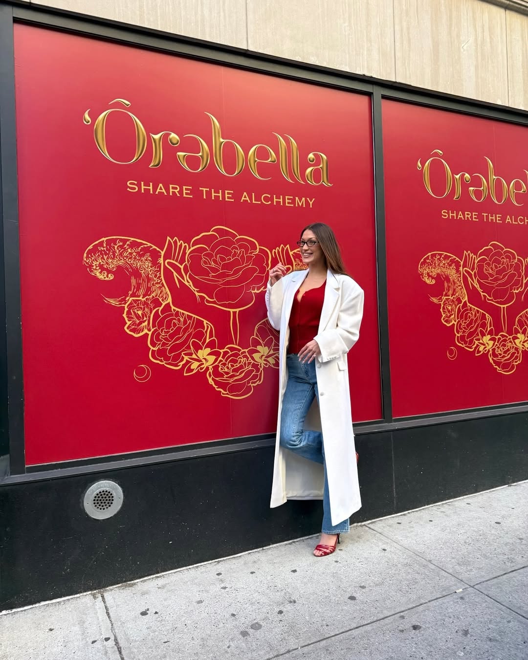 Як Беллі Хадід вдалося стати іконою вуличного стилю