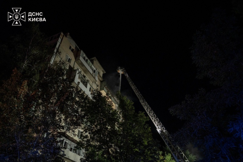 Kyiv apartment burns as Russian night attack causes structural collapse