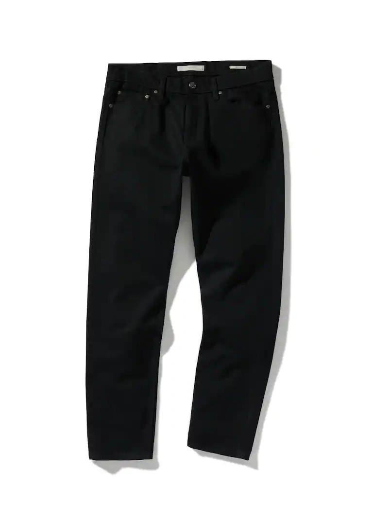 Стилист назвала вещи, которые обязательно должны быть в осеннем гардеробе украинцев