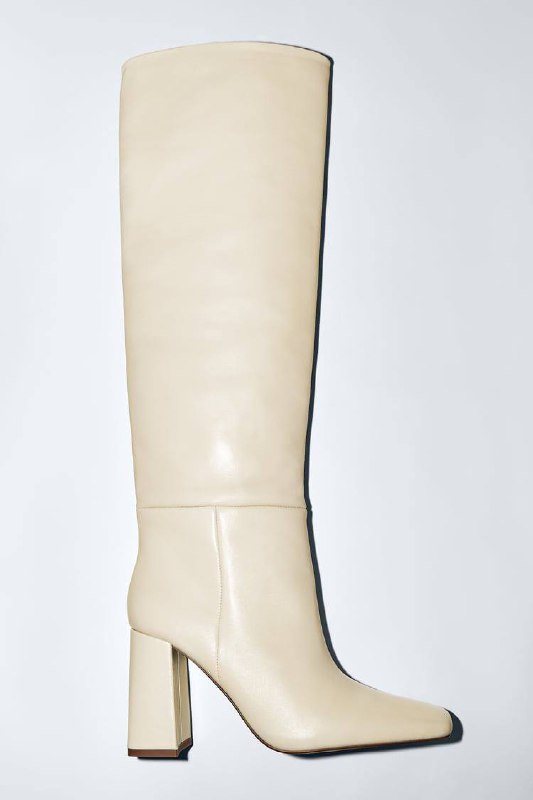 Стилист назвала вещи, которые обязательно должны быть в осеннем гардеробе украинцев