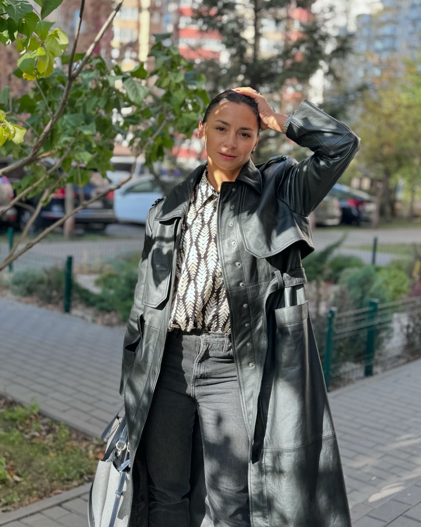 Илона Гвоздева показала, как выглядит самая модная верхняя одежда на осень 2024 года: фото