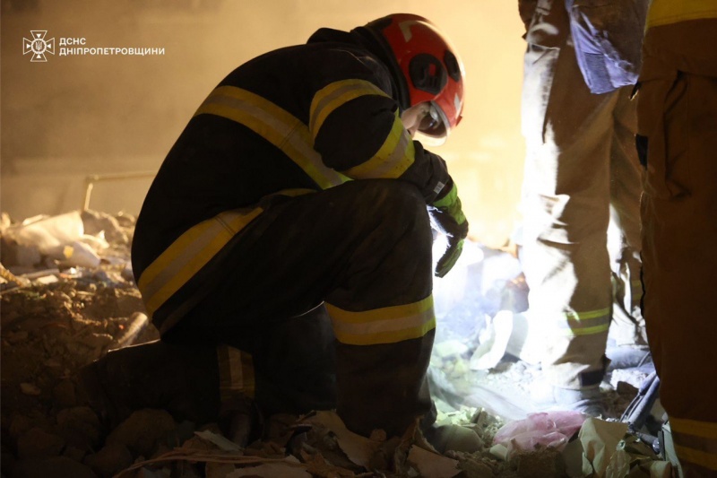 Russia's night attack on Dnipro: State Emergency Service summarized outcome