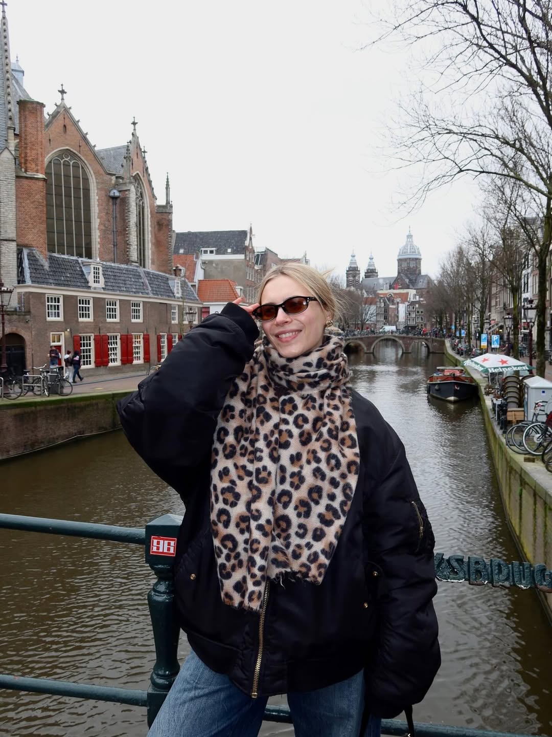 Елена Кравец показала, как изменилась ее дочь за 23 года: редкие фото