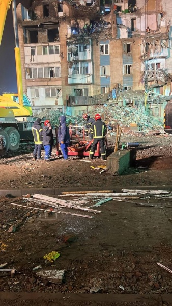 Russian missile strike on Ternopil kills 32, including 6 children