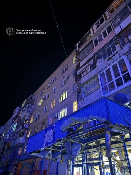 Russian forces strike Ukraine's Zaporizhzhia, targeting residential area and supermarket