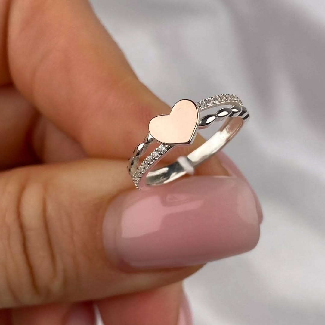 Ювелирные тренды 2025 года: какие украшения стоит дарить на День влюбленных