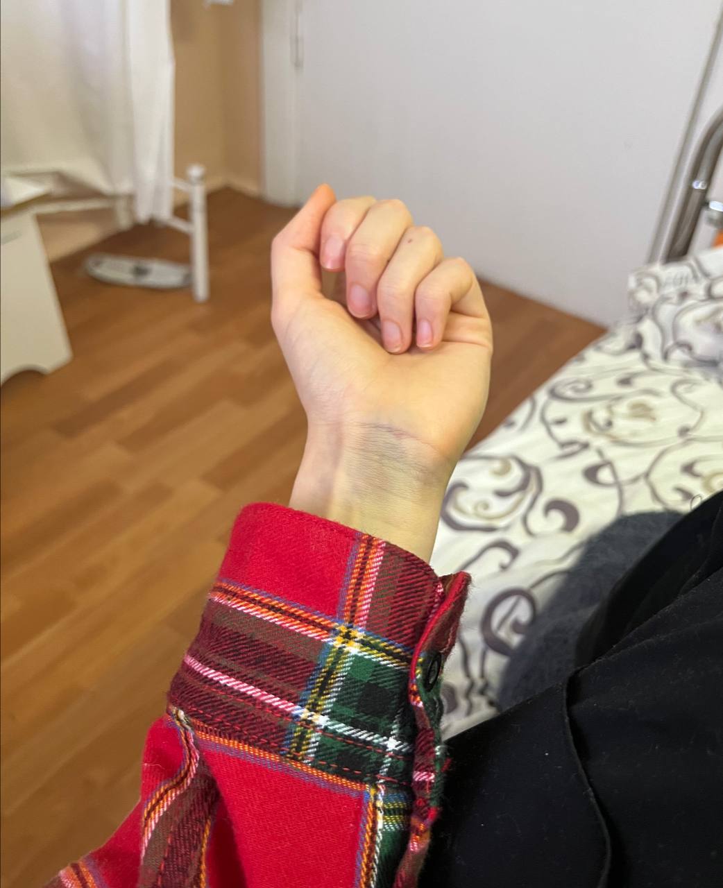 Jerry Heil показала фото из больницы после падения на концерте | РБК ...