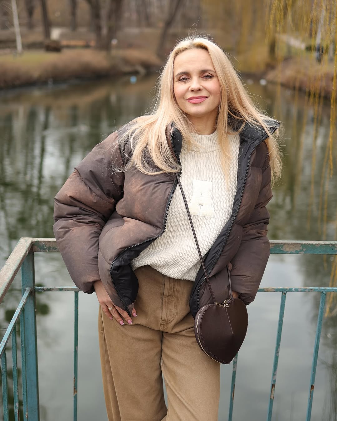 Как выглядят самые модные джинсы: Лилия Ребрик показала стильный "лук" на весну 2025