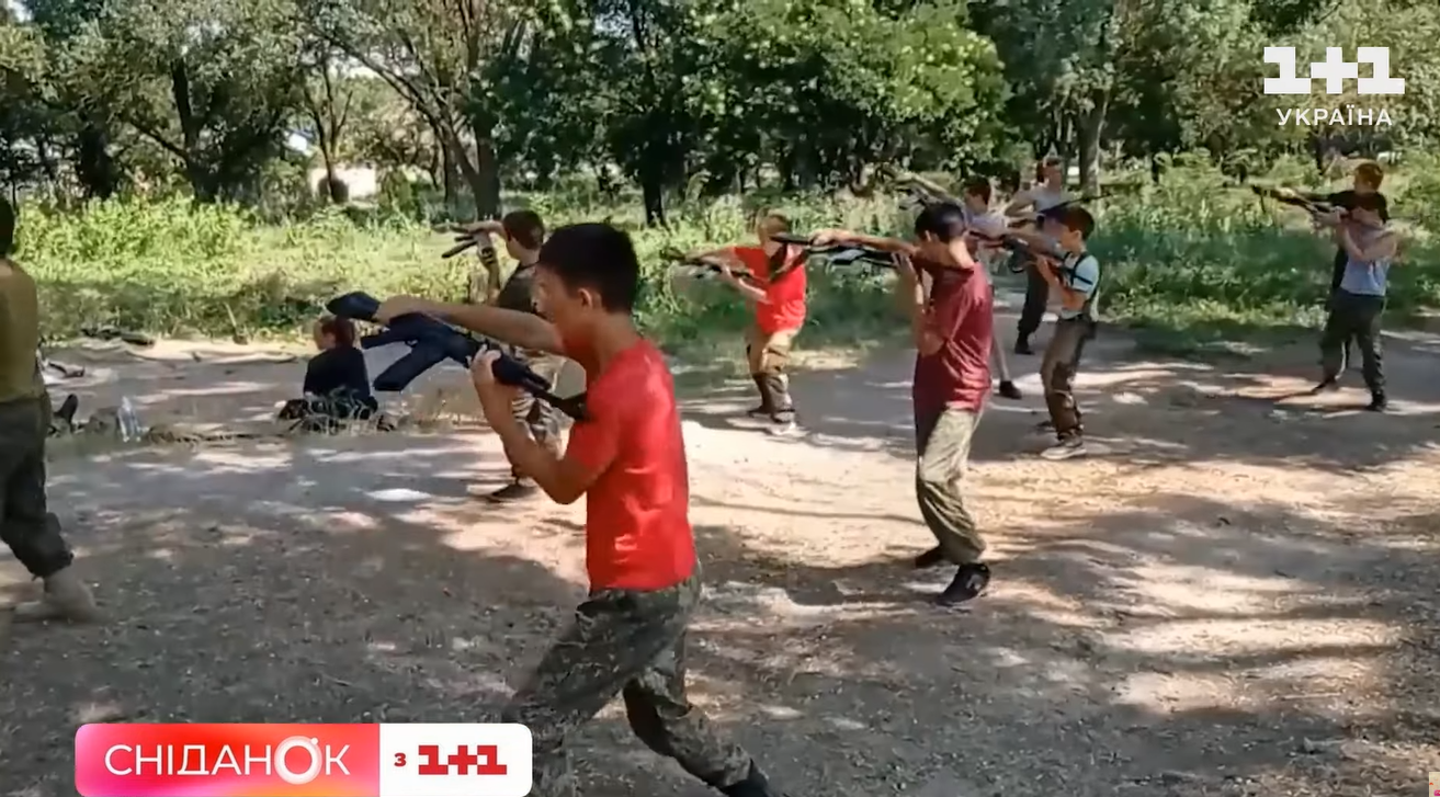 Сразу появились портреты Путина: украинец рассказал о жизни в оккупированном Крыму