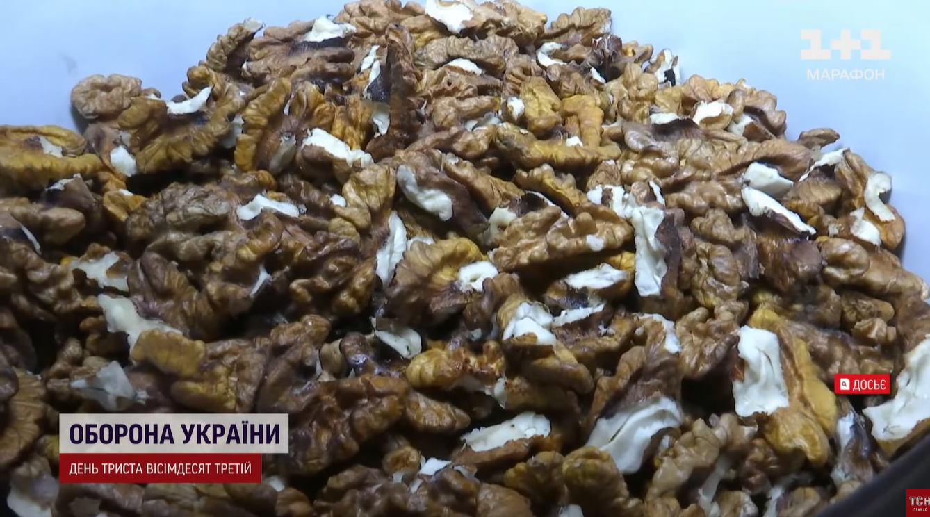 Помогают выстоять в самом &quot;аду&quot;: украинские пенсионеры отправляют ВСУ особенные подарки