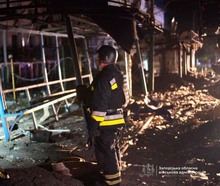 Zaporizhzhia hit in heavy attack: Casualties and damage reported