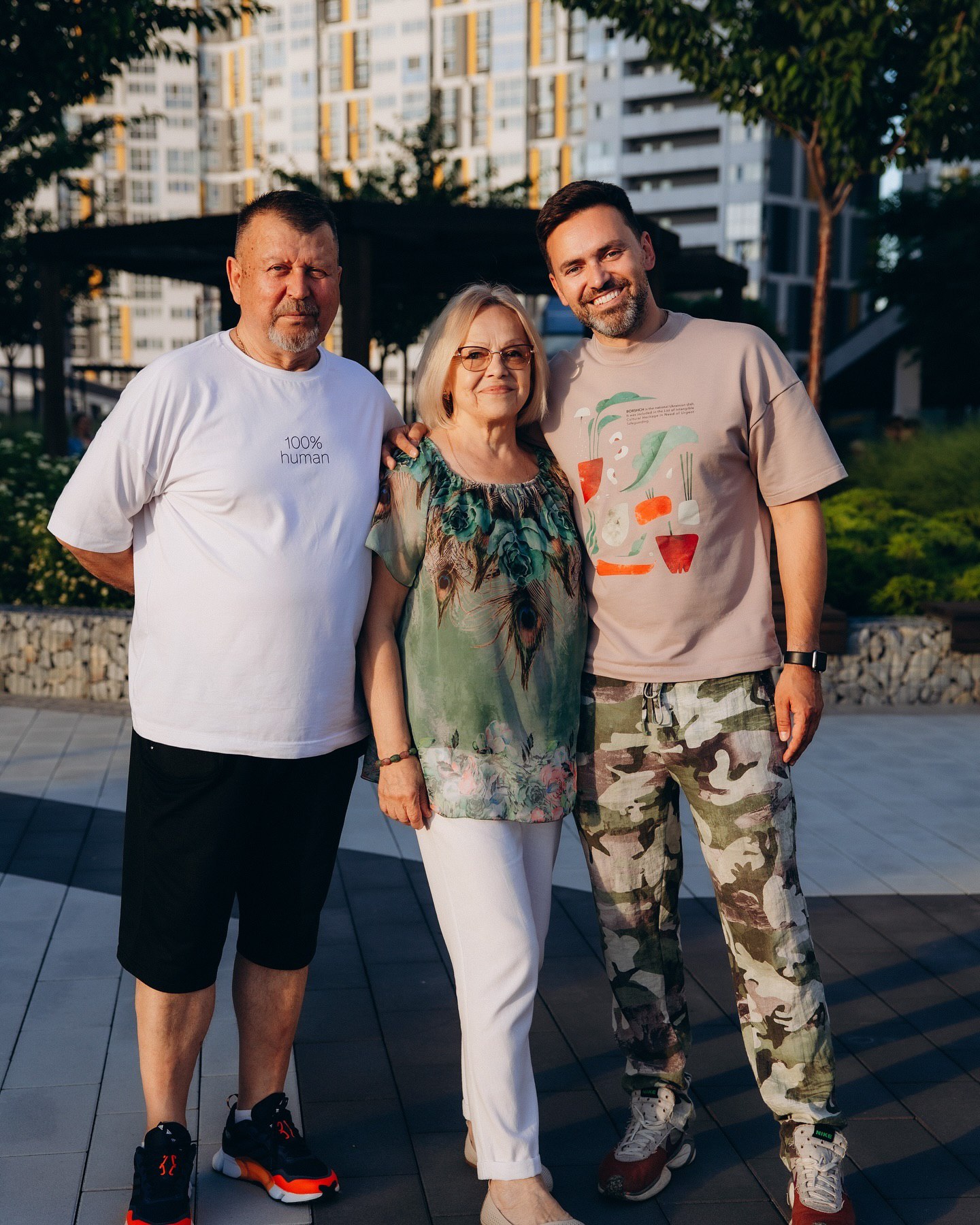 Жена Тимура Мирошниченко честно рассказала о реакции своих родителей на усыновление детей