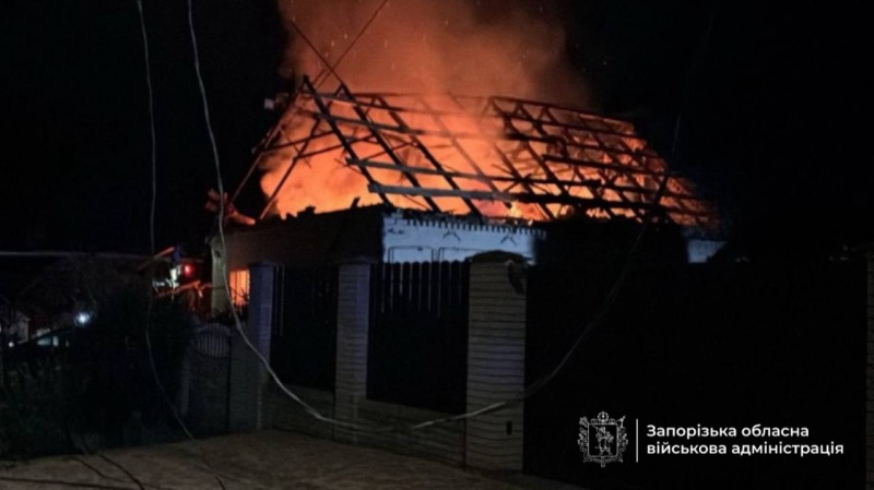 Russian strike devastates Zaporizhzhia, triggering fires and injuries