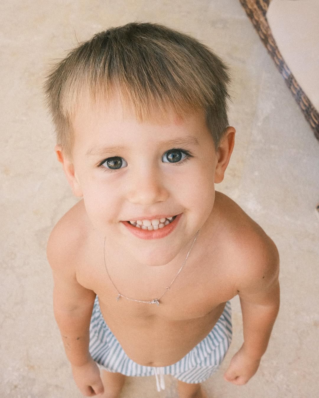 Как две капли воды: Даша Квиткова поразила схожестью со своим сыном на архивных фото