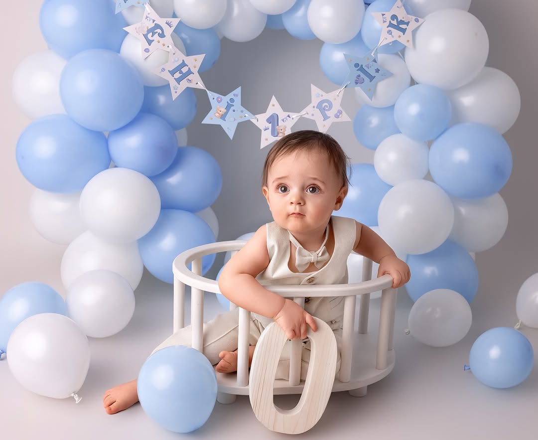 Как изменился сын Виталия Козловского за год: жена певца поделилась милыми фото