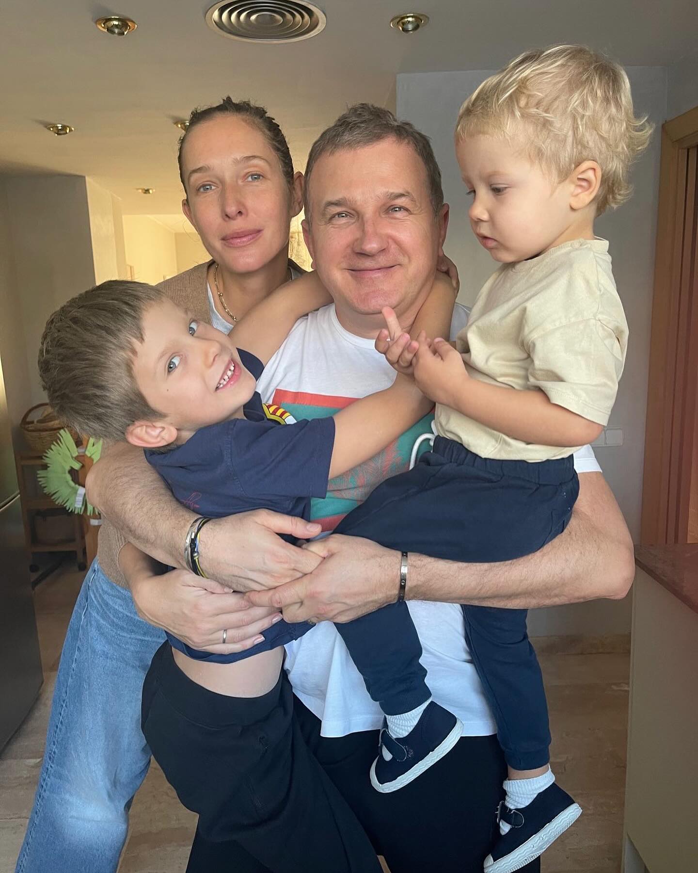 Горбунов восхитил снимками с младшим сыном в его день рождения: редкие фото